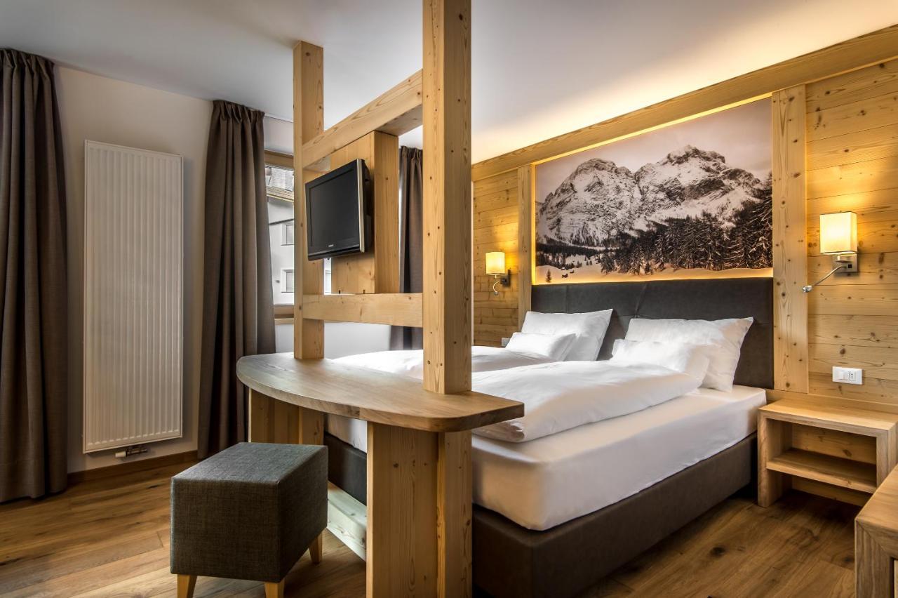 Hotel Garni Larix Colfosco Zewnętrze zdjęcie
