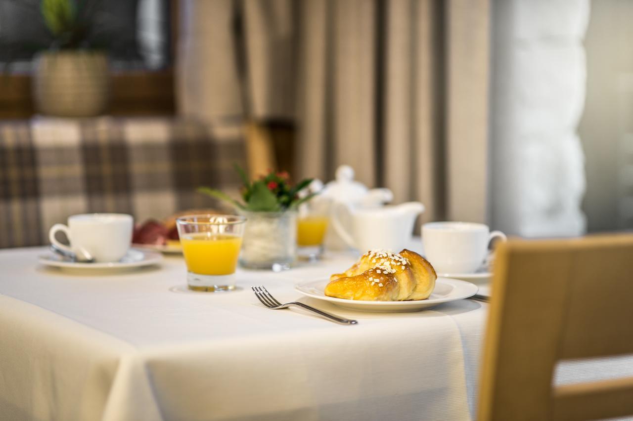 Hotel Garni Larix Colfosco Zewnętrze zdjęcie